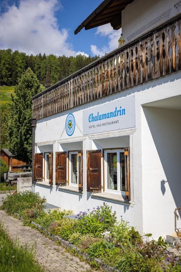 Hotel Chalamandrin フタン エクステリア 写真